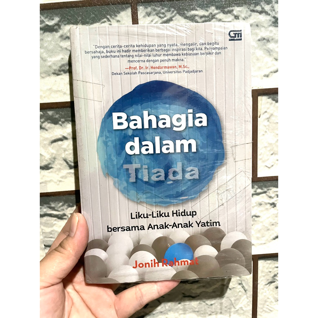 Buku cerita inspirasi bahagia