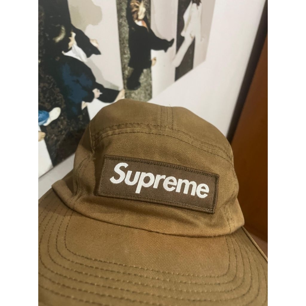 caps supreme