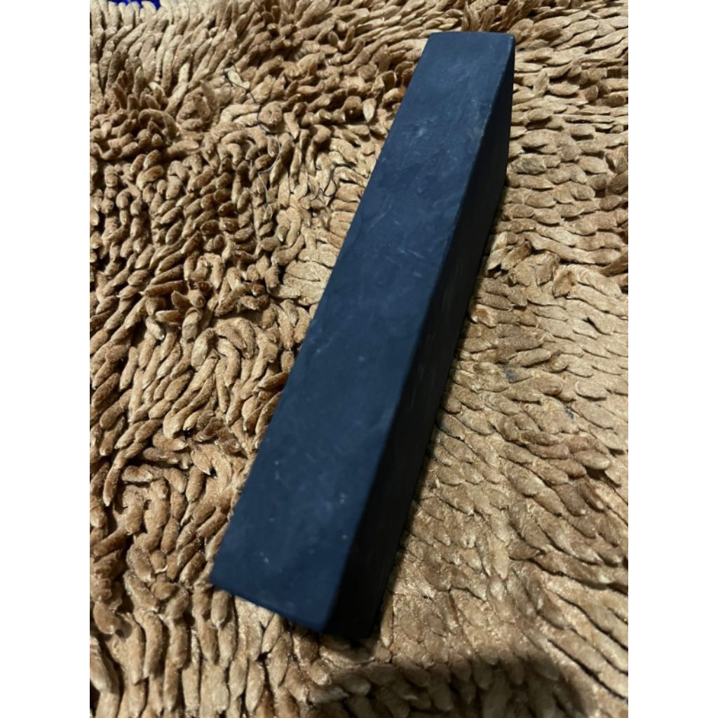 Batu asahan halus warna hitam ukuran 20×5×2 grit 4000 untuk menanjamkan pisau