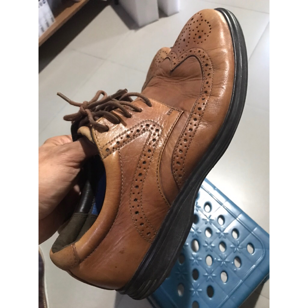 sepatu second wingtip