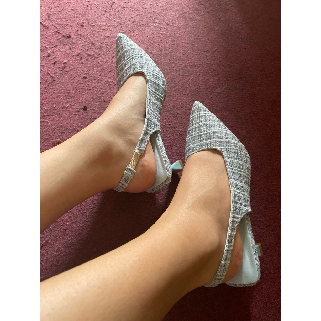 Preloved Heels Wisuda