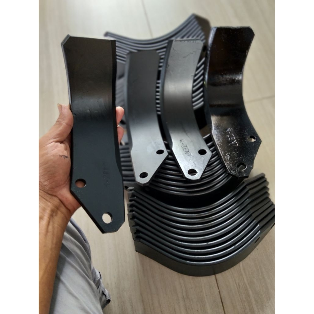 pisau rotary iseki/class/talos/Quick/pindad/crown