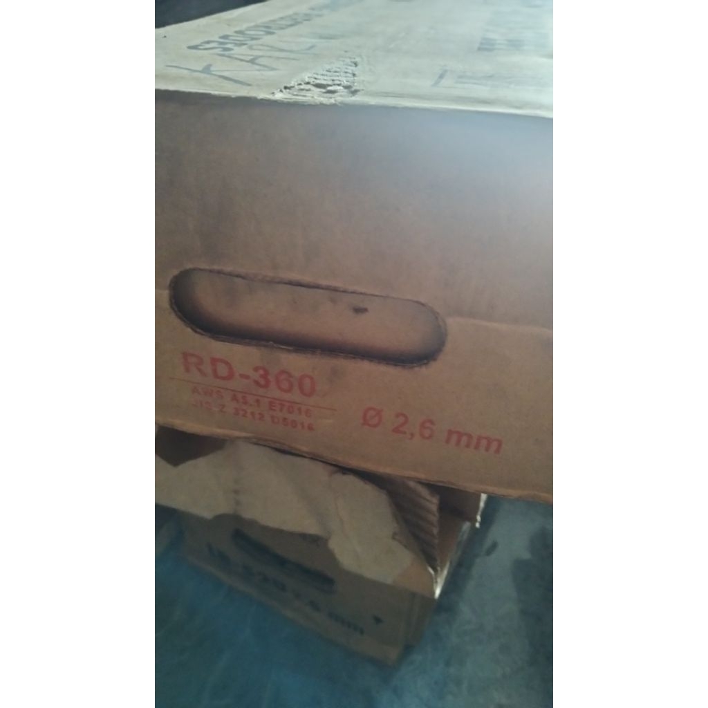 KAWAT LAS NIKKO STEEL RD-360 AWS E7016 Size. 2.6MM