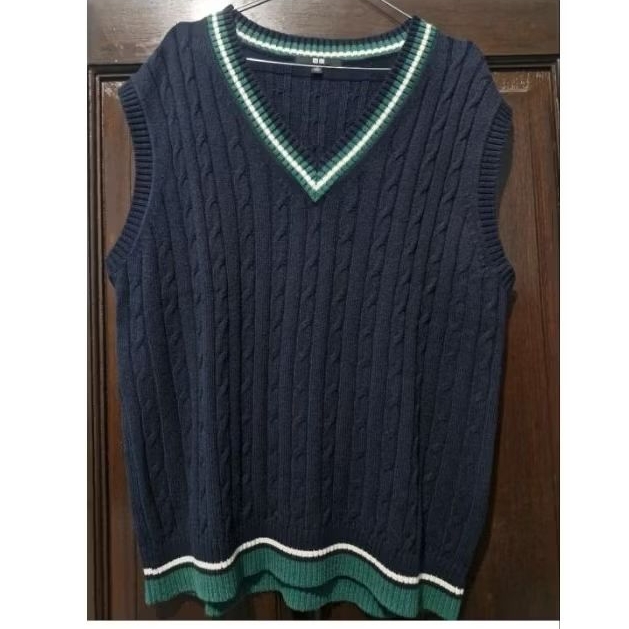 Uniqlo Vest Knit Cable Navy