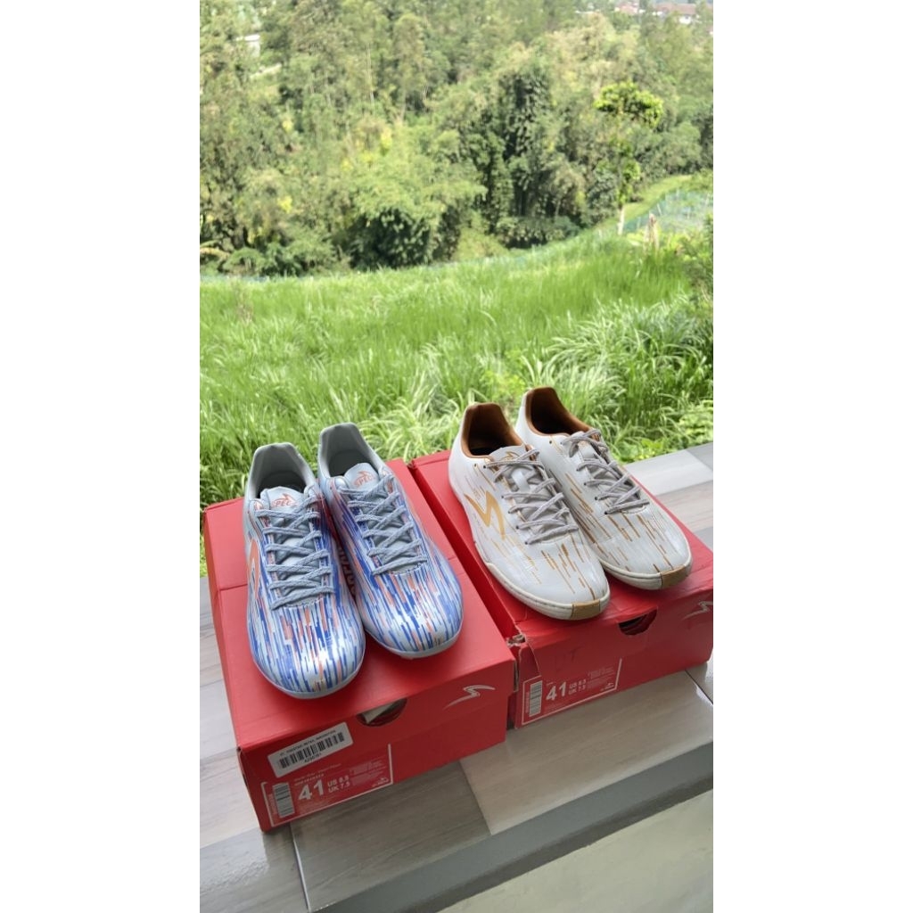 SPECS ACCELERATOR LIGHTSPEED REBORN