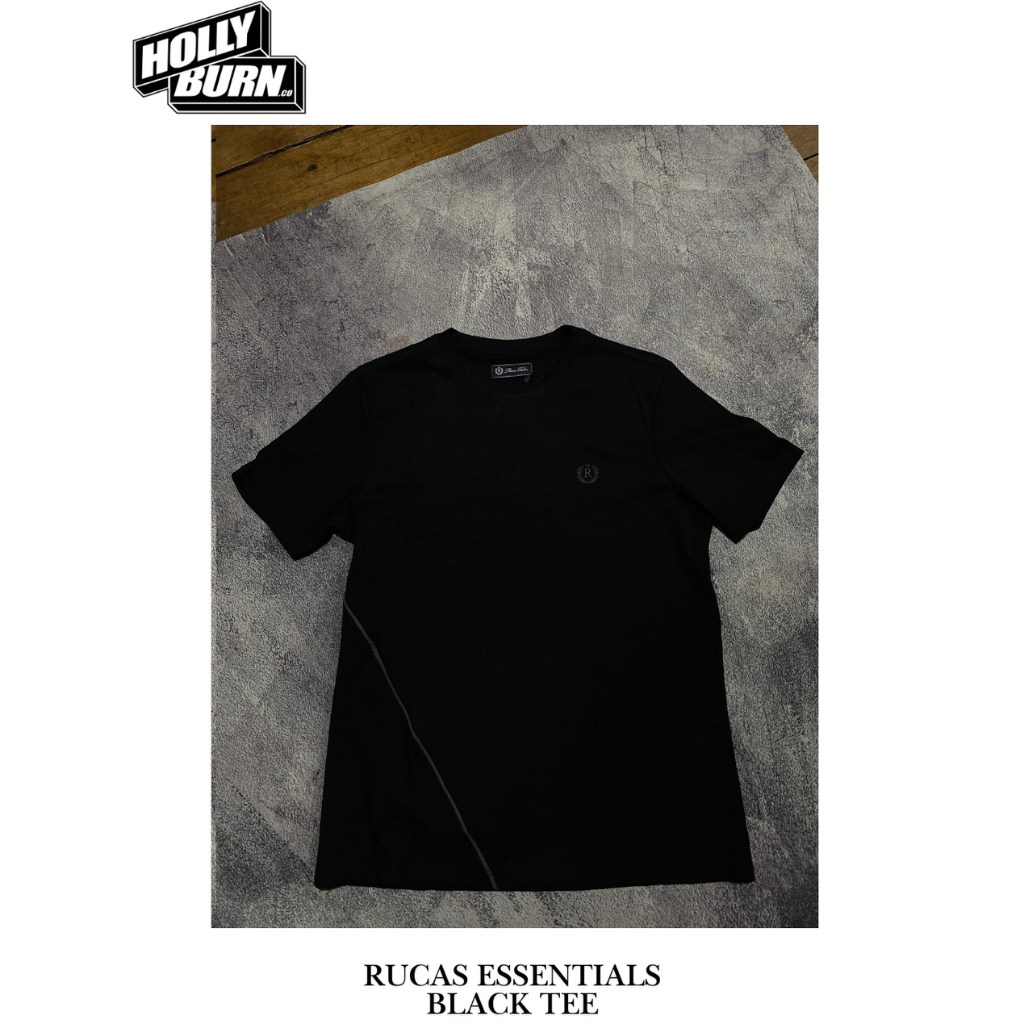 Kaos RUCAS ESSENTIALS BLACK TEE - T-Shirt Hitam Polos Premium Original / Kaos Rucas Original