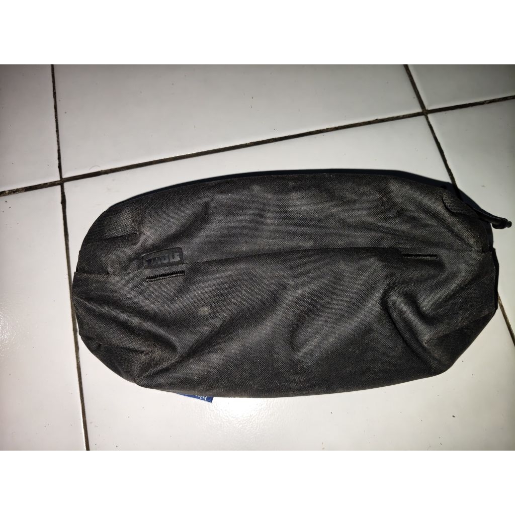 Thule waist bag tas pinggang black