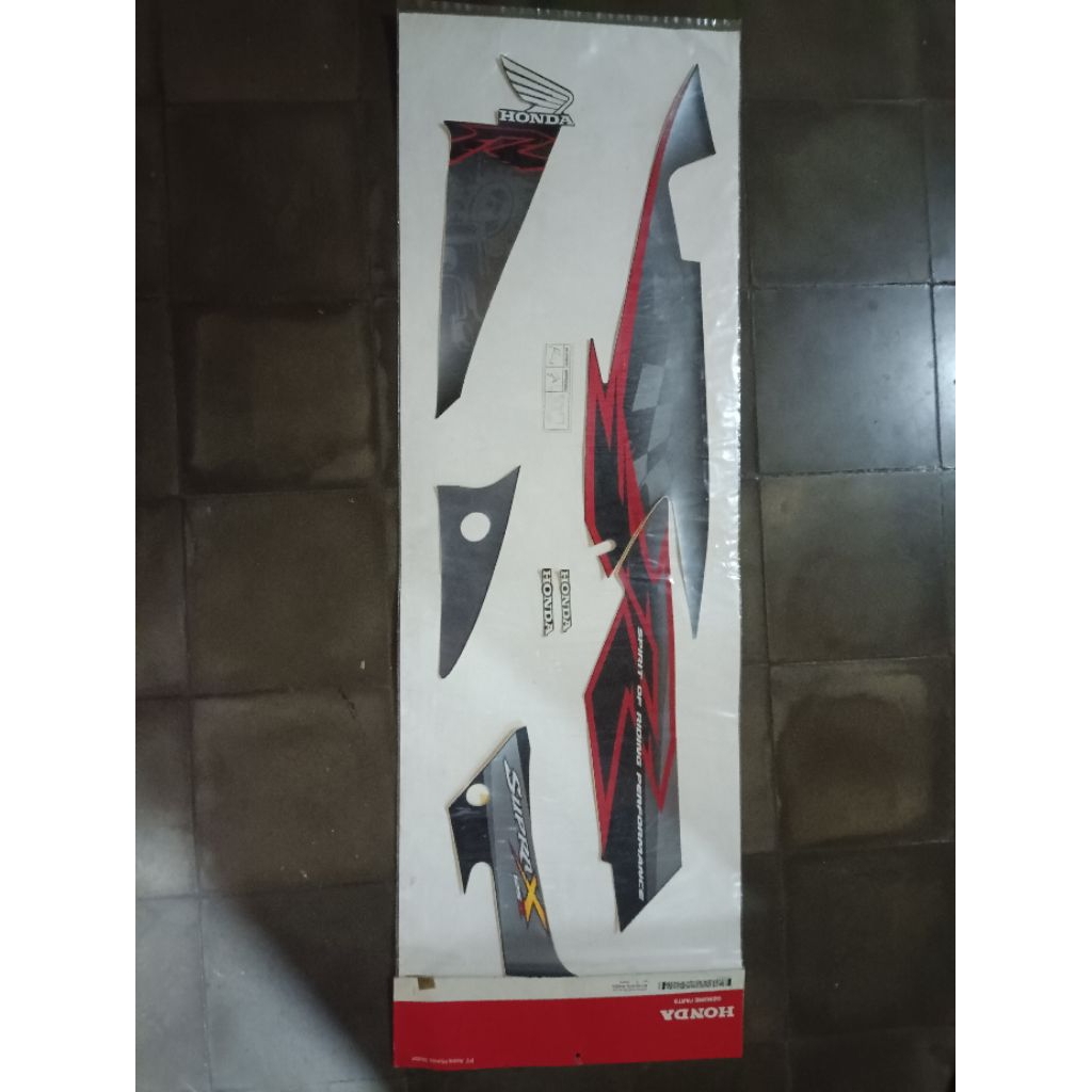 Striping stiker sticker dekal decal motor Honda Supra x 125r r cw 2009 set full body ORI original ba
