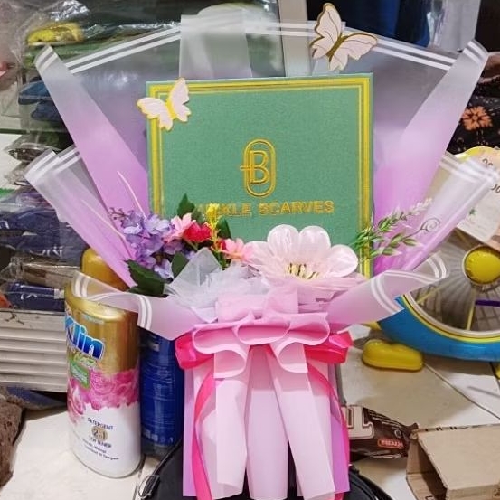 berbagai macam buket hijab premium dan biasa gratis patung topper guru