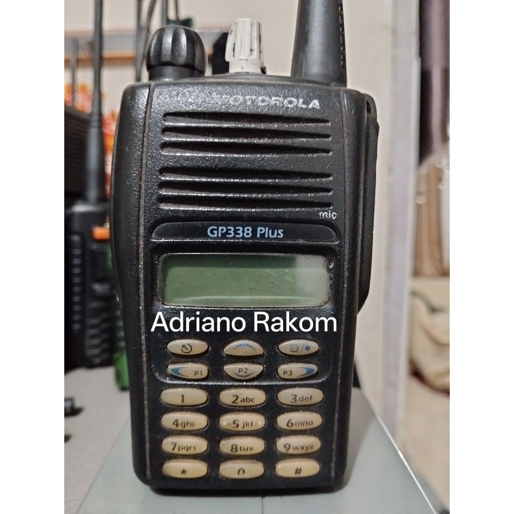HT Motorola GP338 Plus UHF second batangan