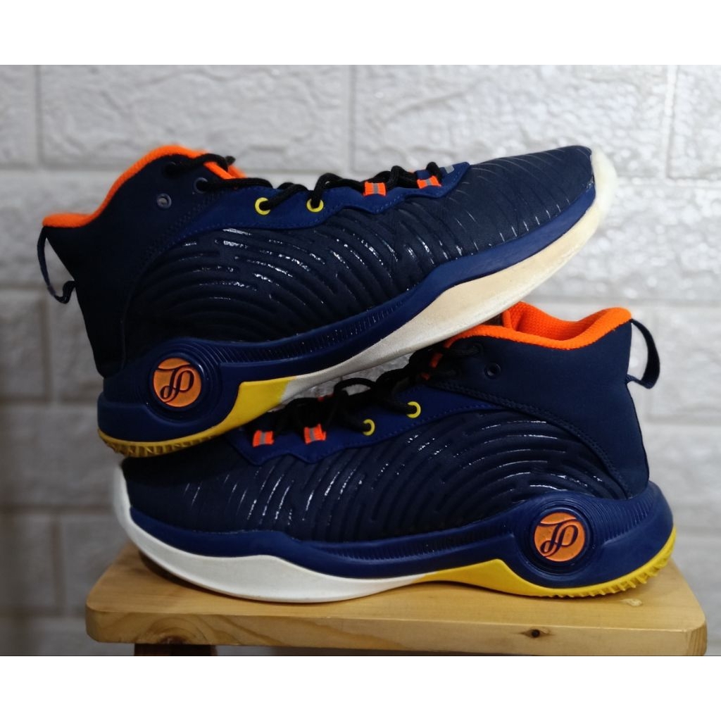 Sepatu Basket original Peak Tony Parker 'Size 42'