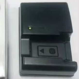CHARGER SONY BC-VW1