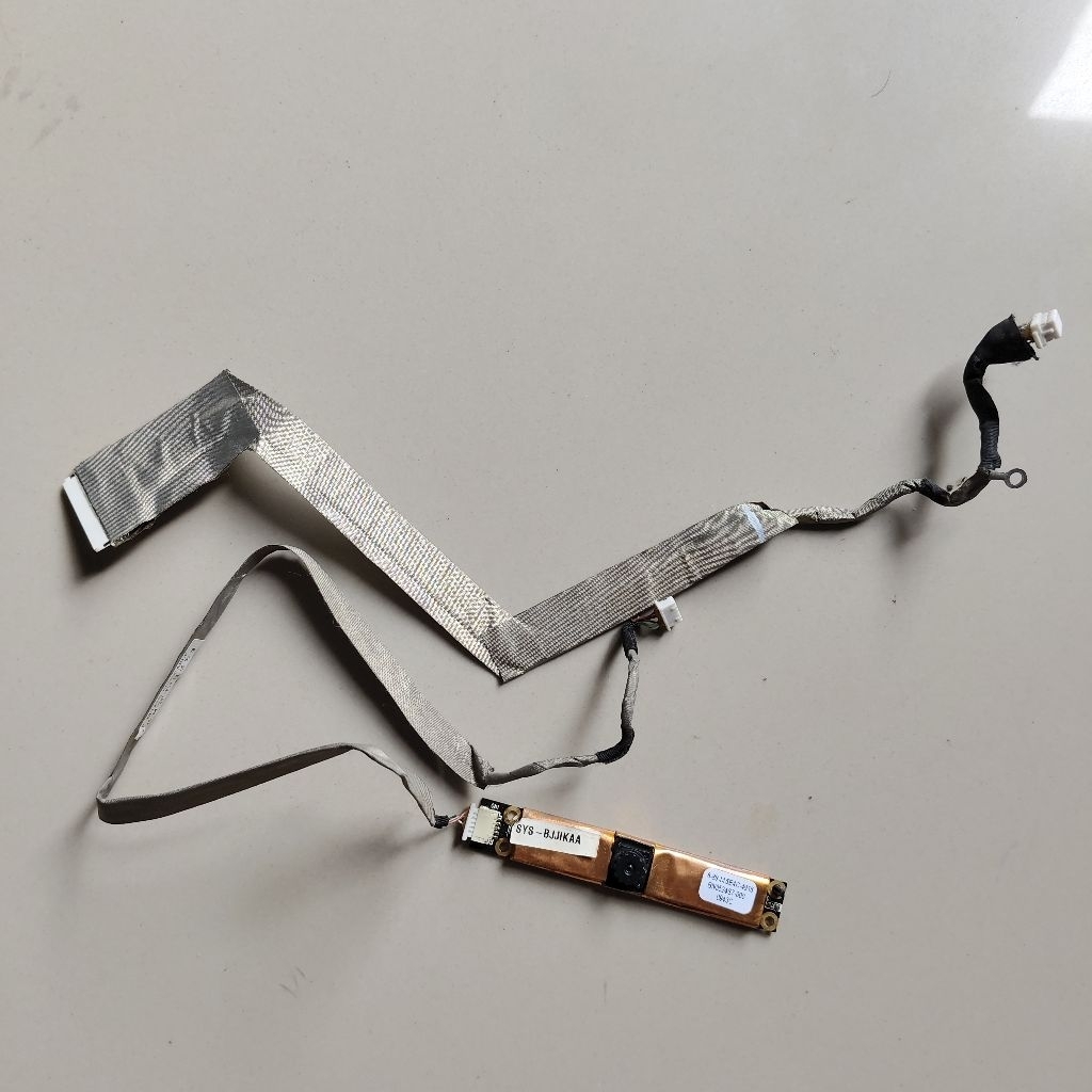 Flexible Pleksible LCD Laptop Notebook Axioo Neon MIC cabutan normal tested mulus no minus siap raki