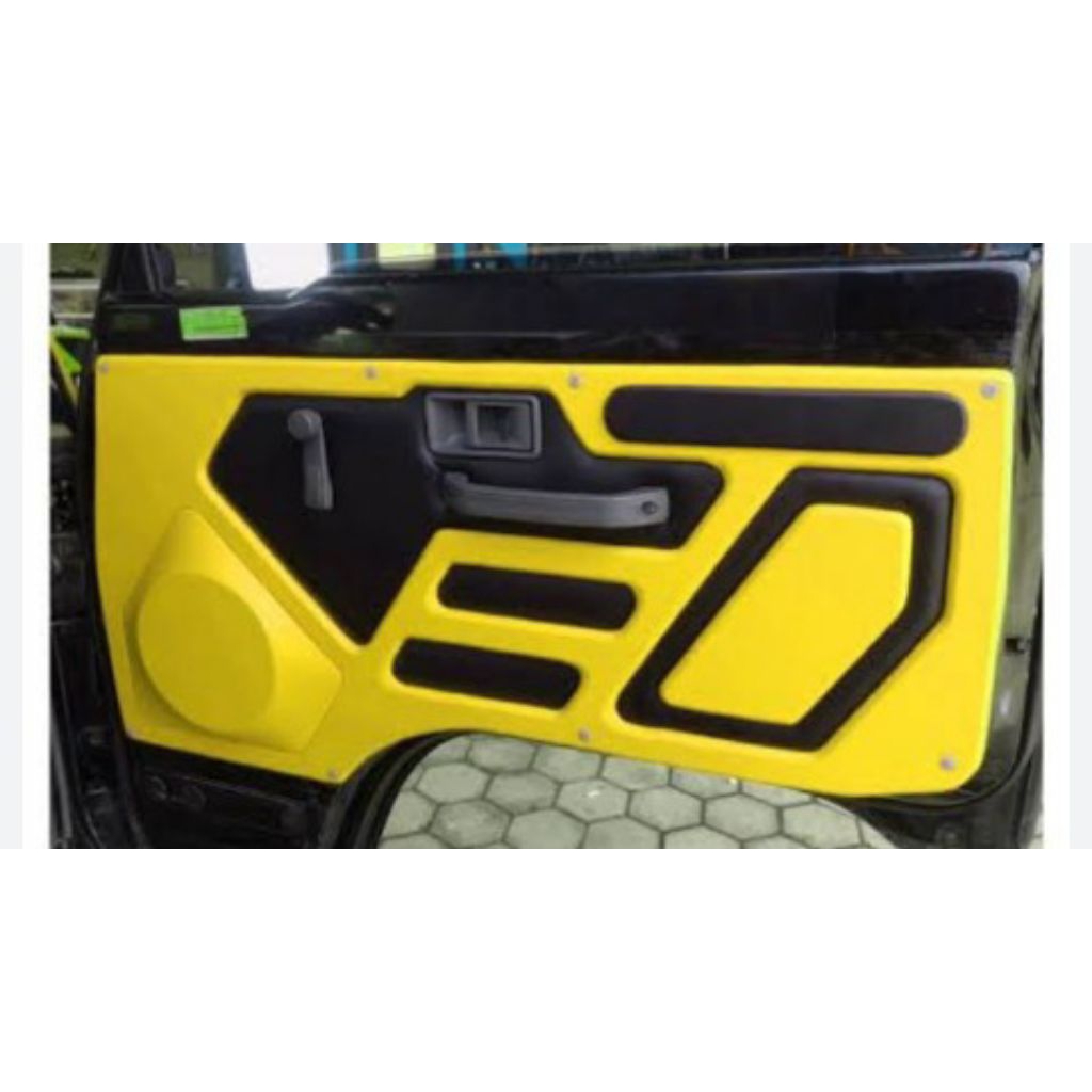 Doortrim custom mobil pickup L300, futura ss