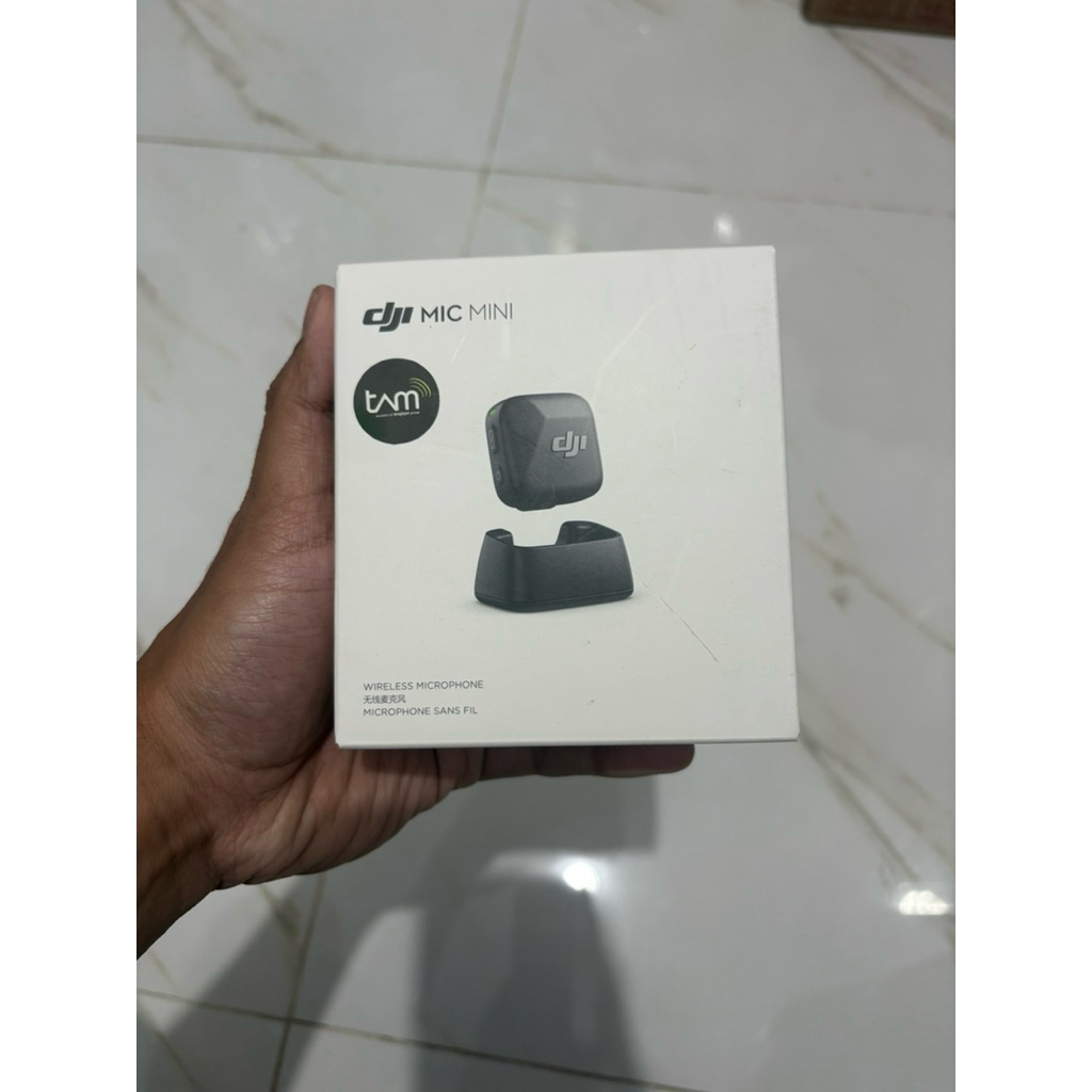 DJI Mic Mini Clip-On Transmitter With Built - In Microphone