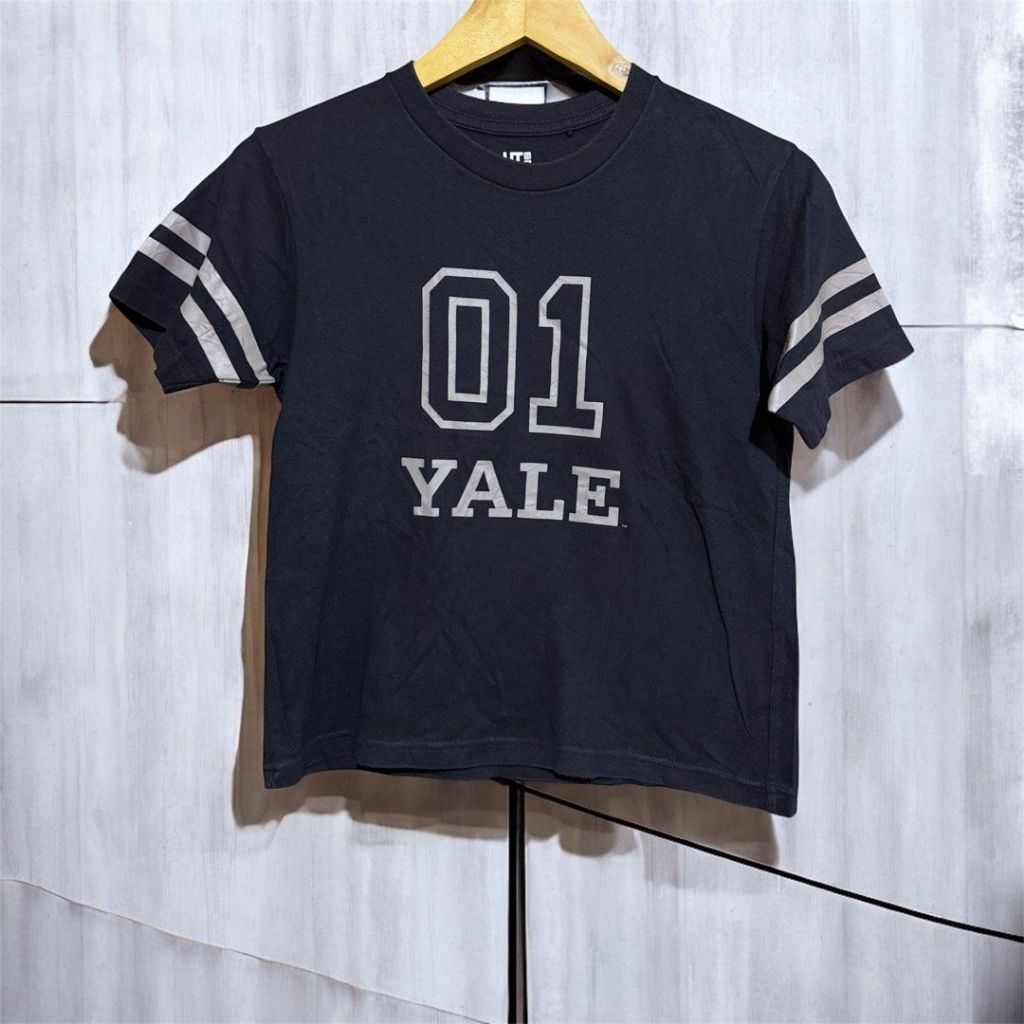 UNIQLO x YALE University tee | kaos crop UT