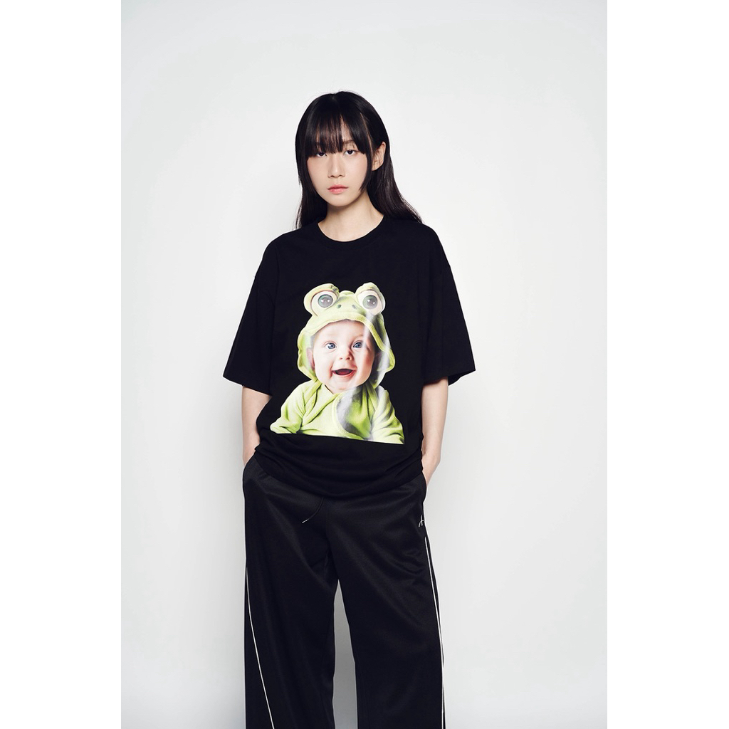 ADLV ORIGINAL BABY FACE FROG BABY SLEEVE T-SHIRT