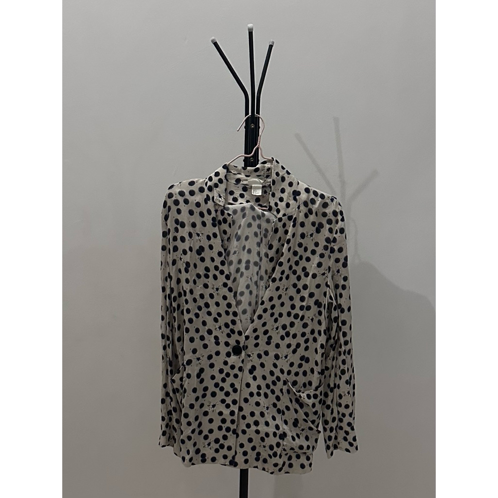 [Preloved] Blouse Kemeja Top Shirt Blazer Kantor Kuliah hnm h&m x Anna Glover