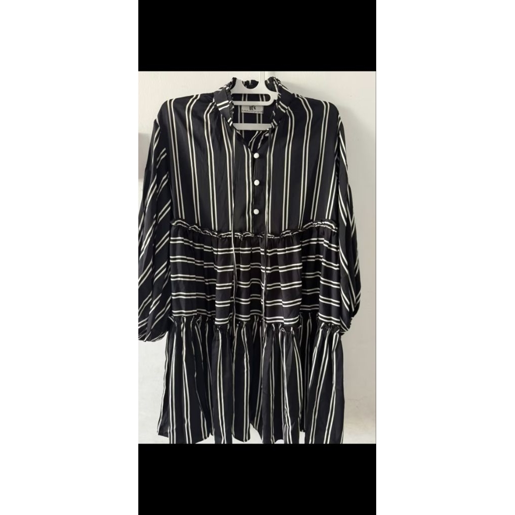 Blouse Intaliciousproject (Preloved)