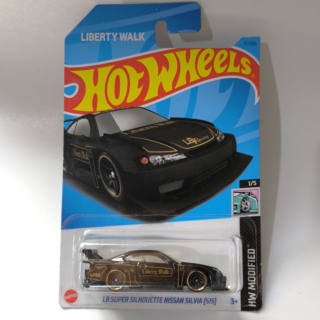 Hot Wheels Reguler LB Super Silhouette Nissan Silvia S15 LBWK hitam