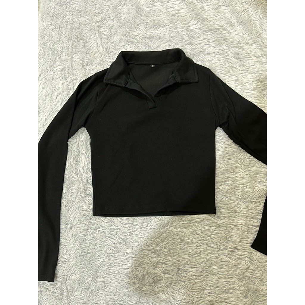 crop top berkerah lengan panjang no minus