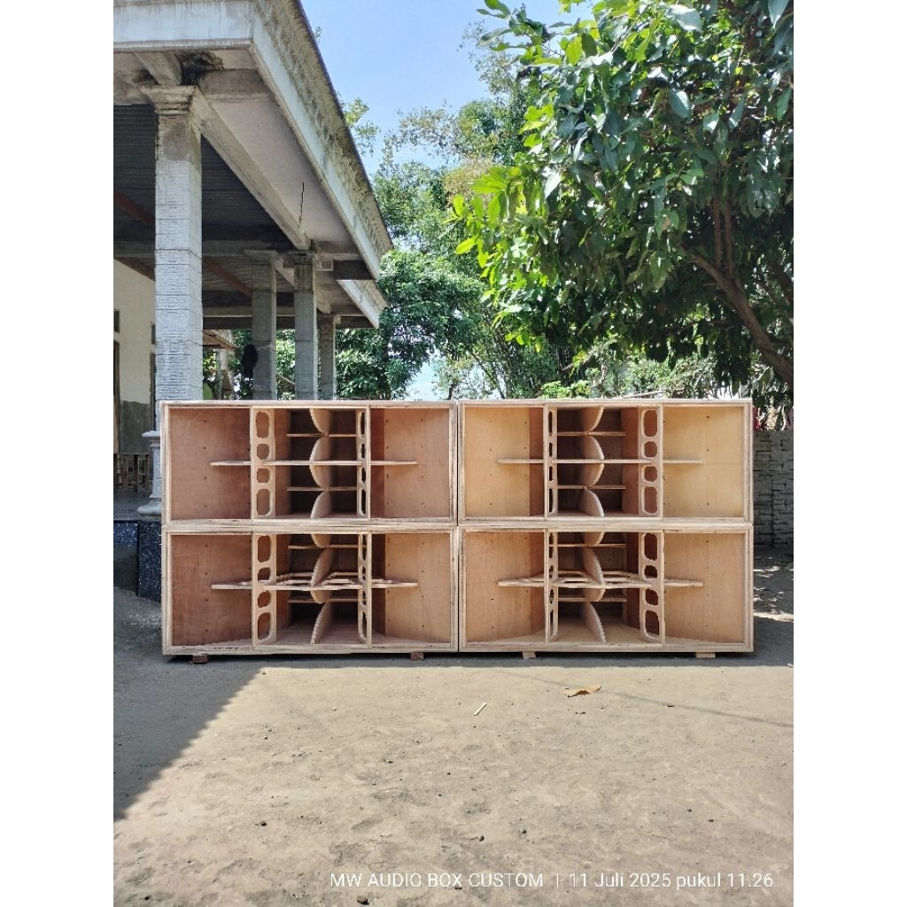 BOX CLA 18 INCH MENTAHAN