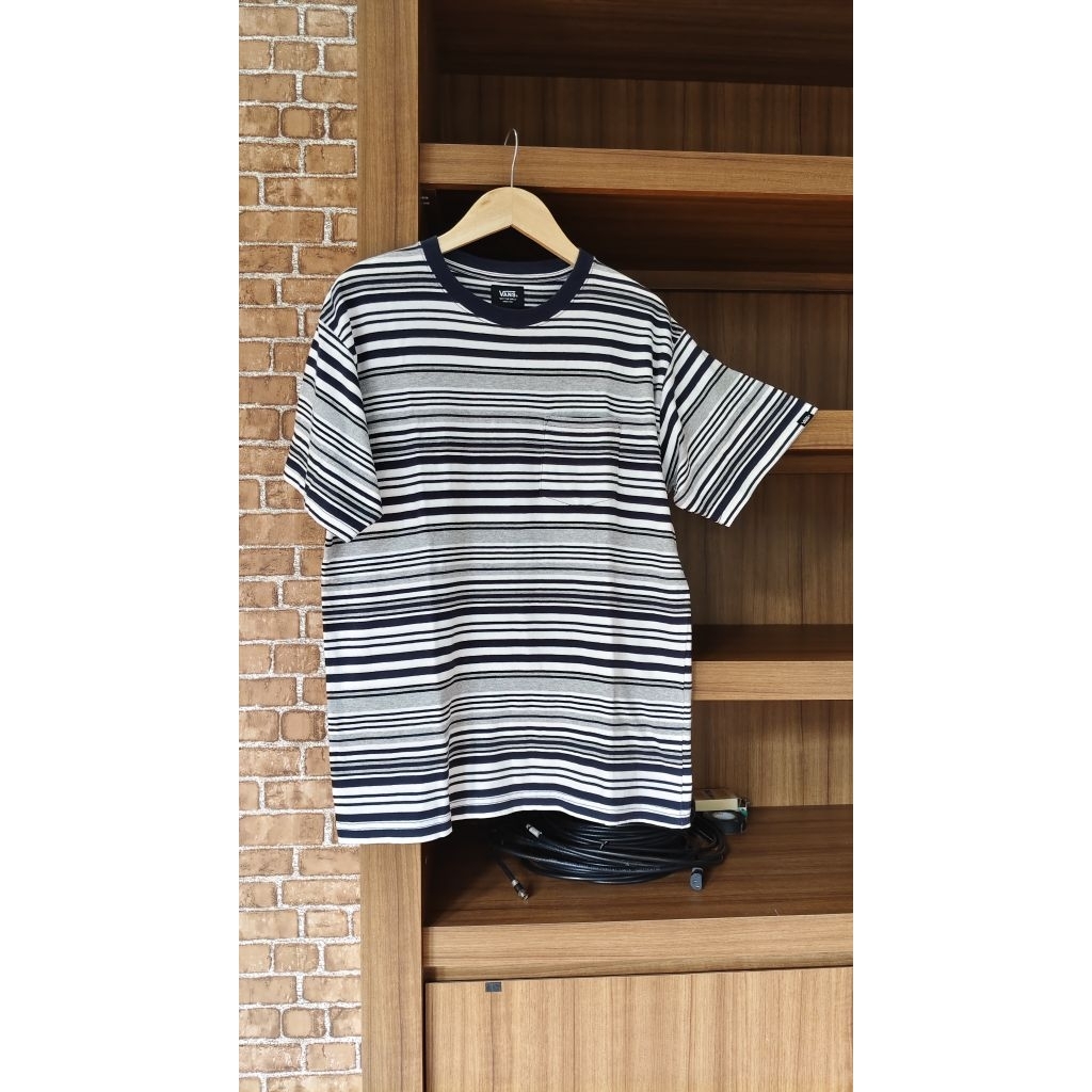 Kaos Vans Off The Wall Salur