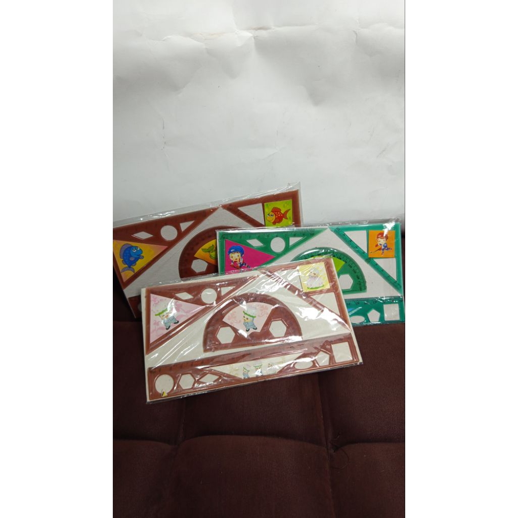 Set Penggaris Karakter Anak