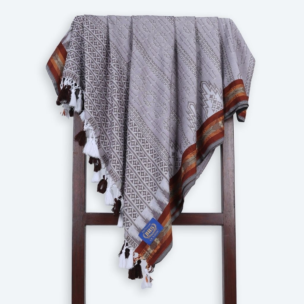 Surban Subaiyah BHS Classic Motif Jacquard Putih Coklat 01
