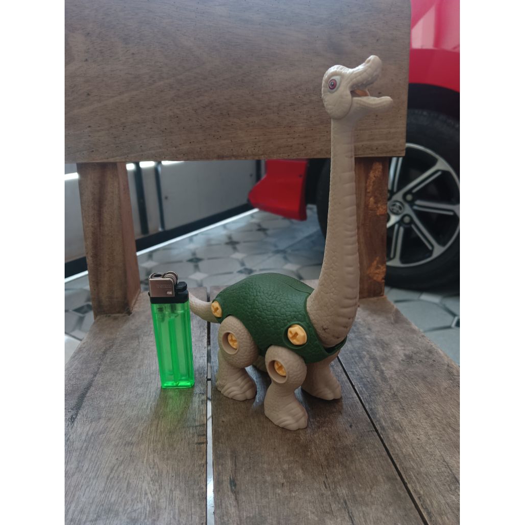 Figure Dinosaurus Brontosaurus (Bekas)