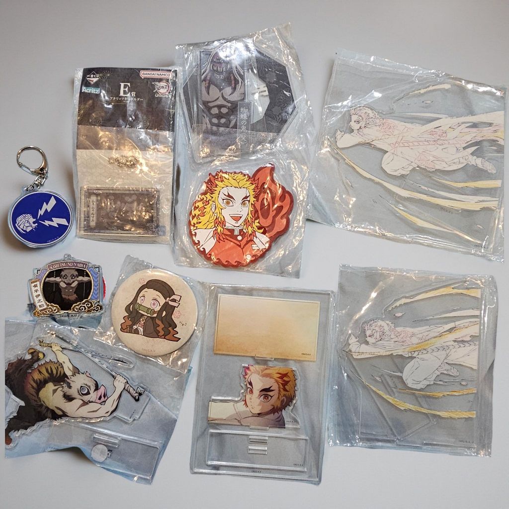 [ DS ] Merchandise Anime Kimetsu No Yaiba Demon Slayer / Standee Demon Slayer |  Gantungan Demon Sla