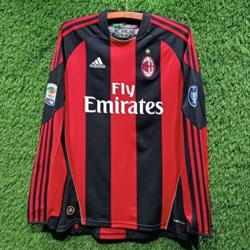Jersey AC Milan original 2010-2011 Home Medium Longsleeve Pirlo 21