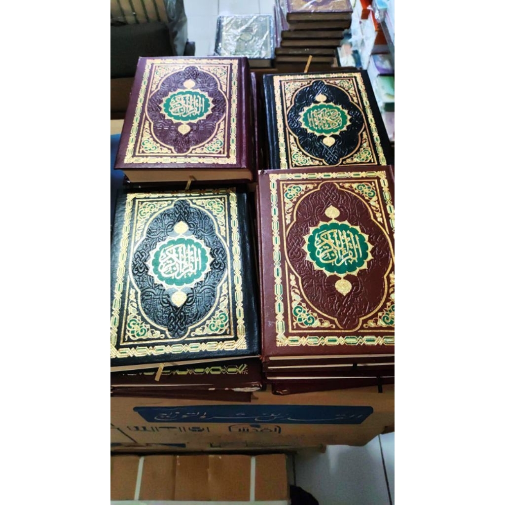Mushaf Utsmani Madinah Impor