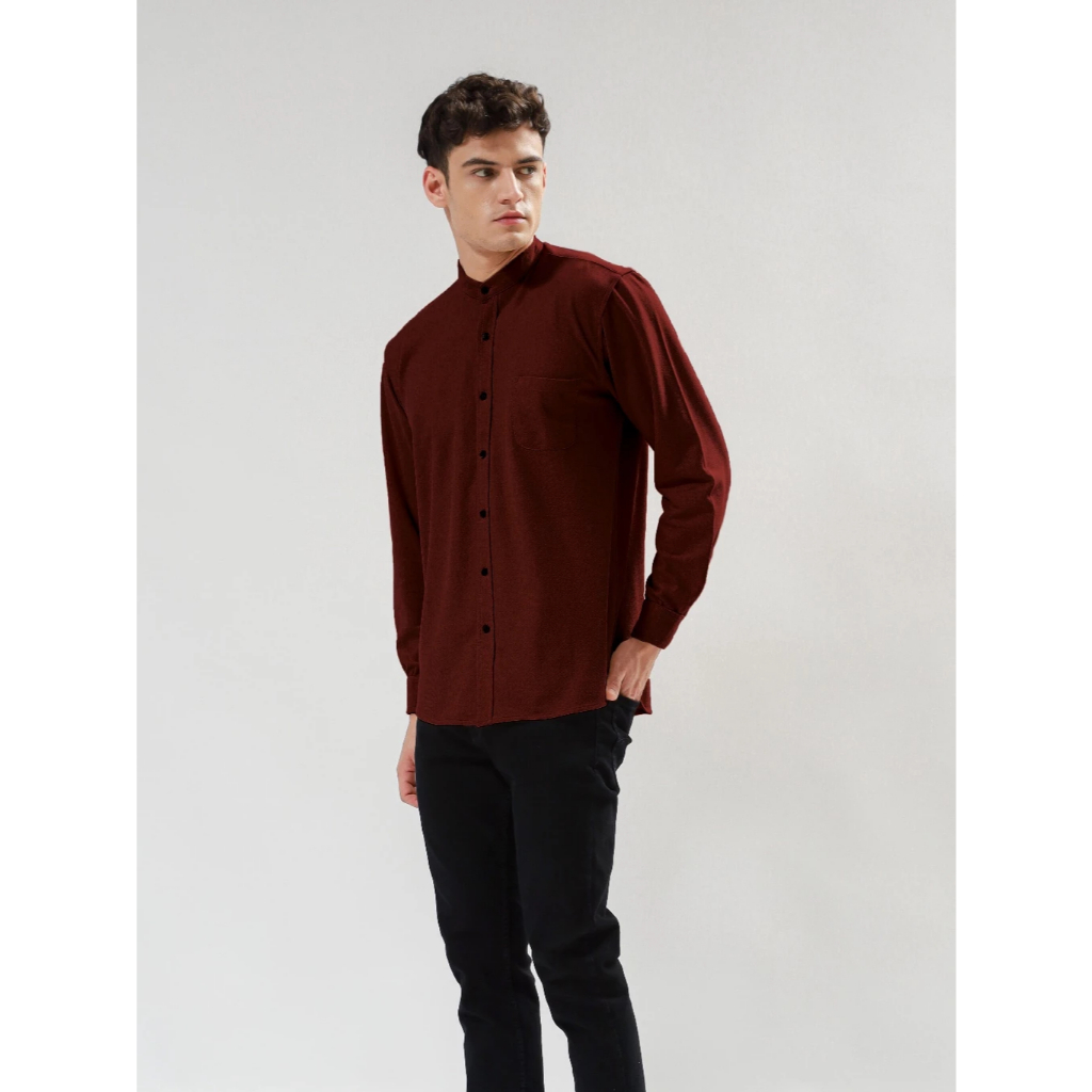 Kemeja Katun Pique Maroon Lengan Panjang Merah Slim Fit