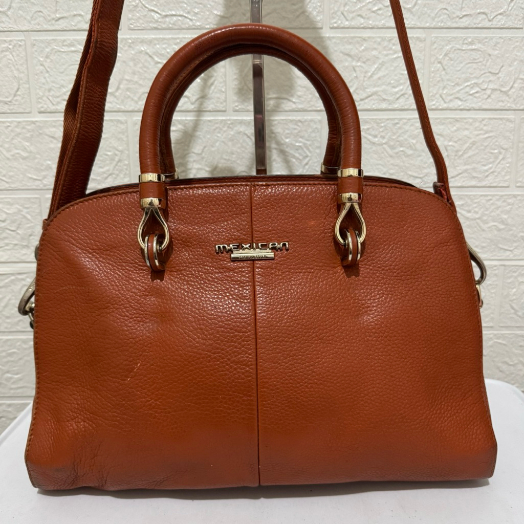 tas sling bag kulit asli. tas selempang mexican. tas wanita. coklat teracota
