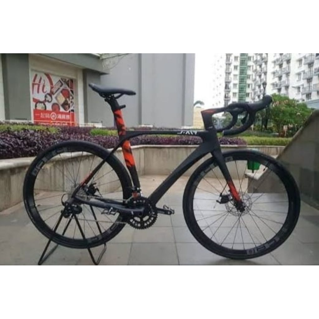 Sepeda Balap Java Feroce