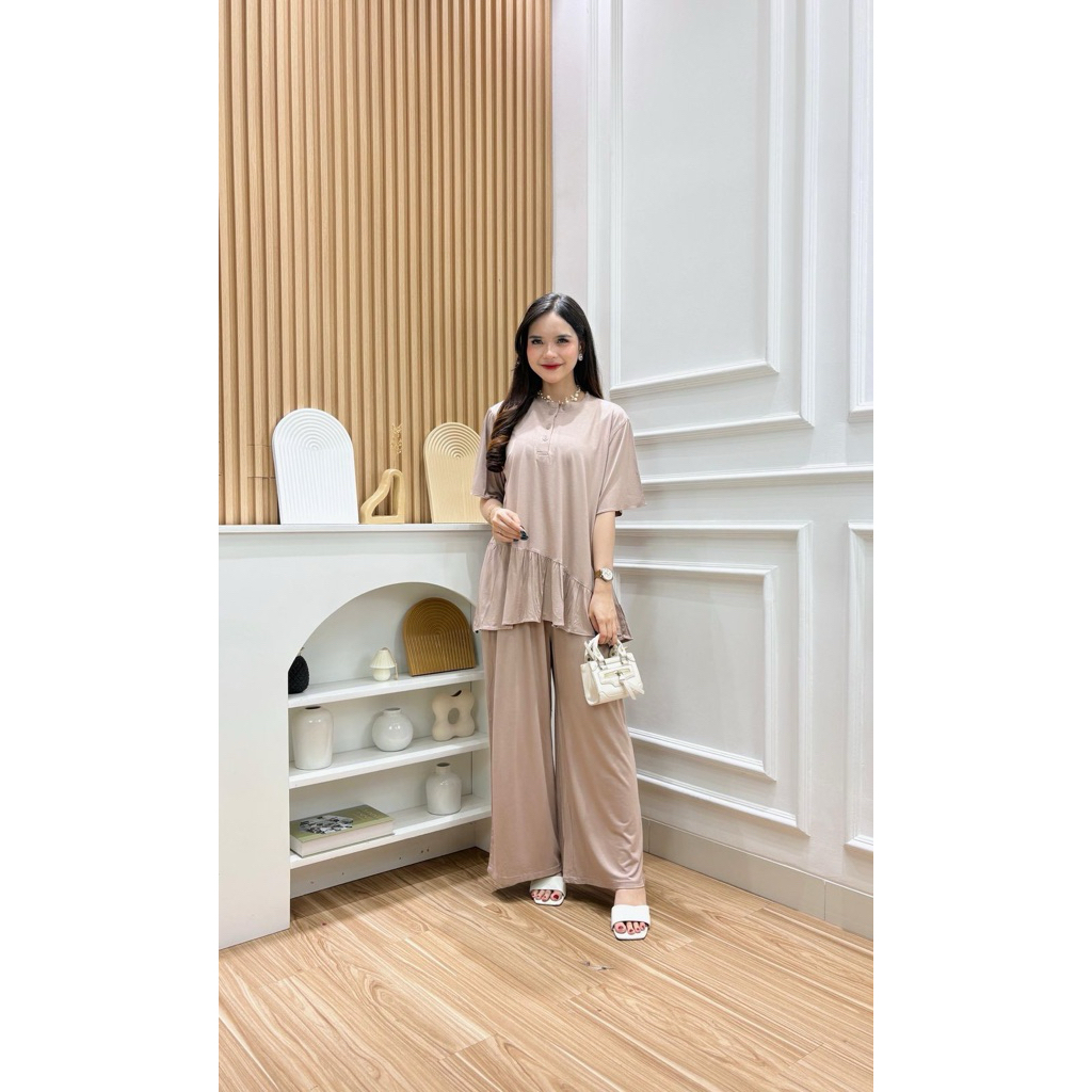 oneset kanaya/ oneset cantik