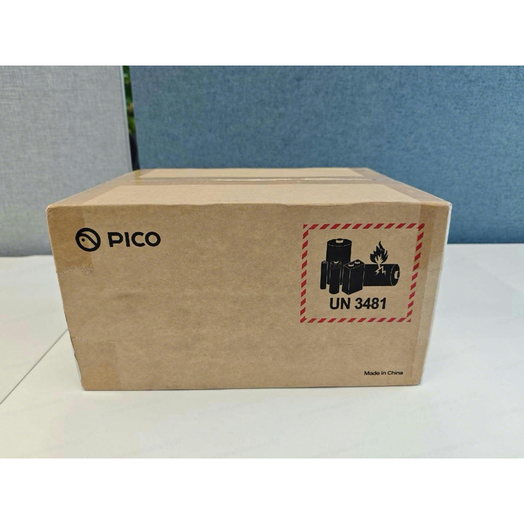 VR Pico 4 Ultra BNIB