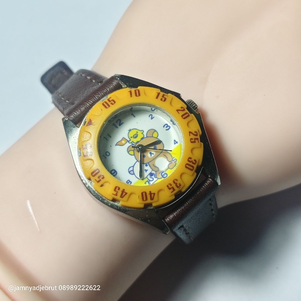 Jam Diver Rilakkuma San-X Green Camel Ladies Bekas