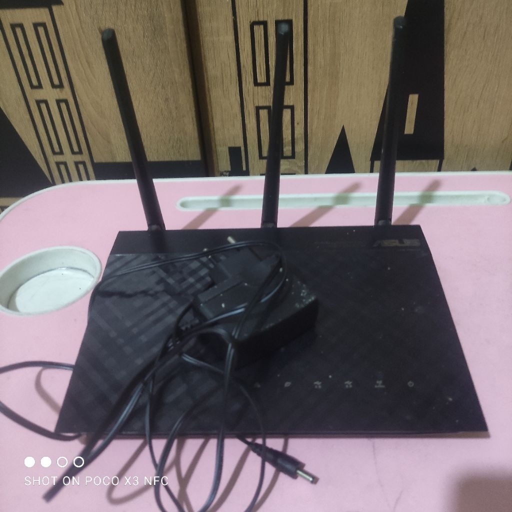 ASUS RT-N18U-N600 2.4GHz 600Mbps High power
Router