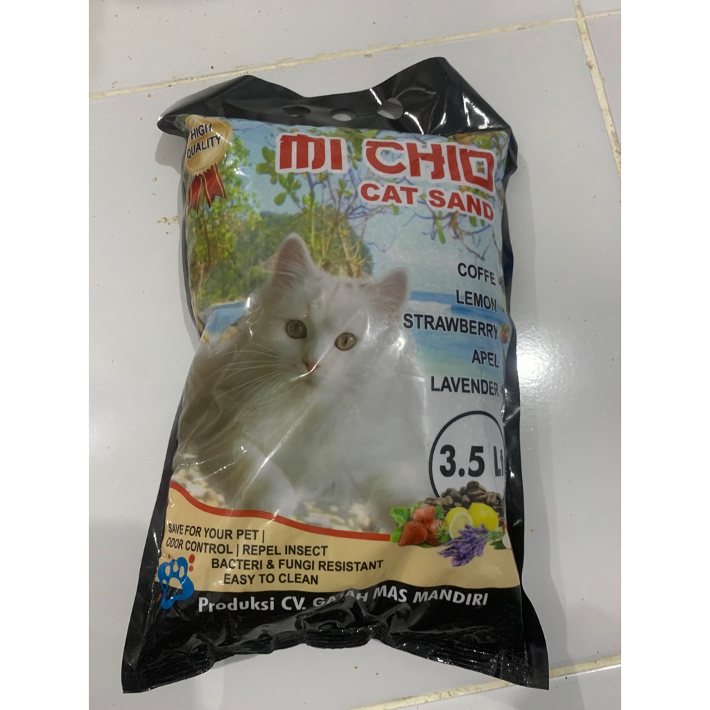 pasir kucing Mi Chio ukuran 3,5 liter