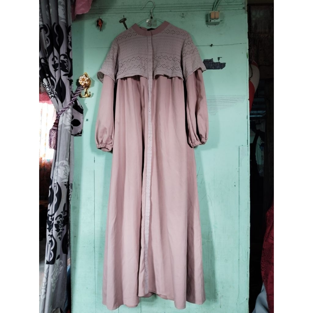 gamis AMORI preloved