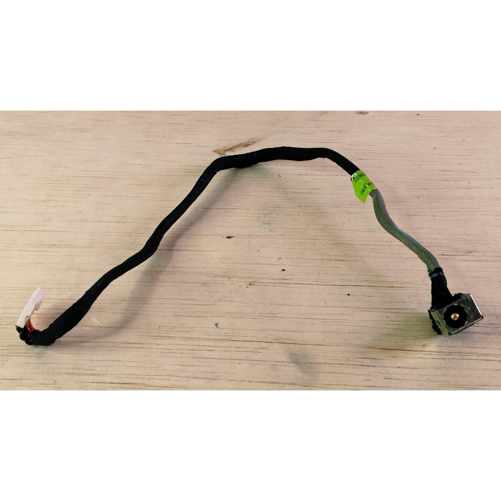 Kabel Jack Power DC Laptop MSI MS-16GF MS-16GC MS-16GA MS-16GD MS-16GB MS-16G5 GE60 GP60