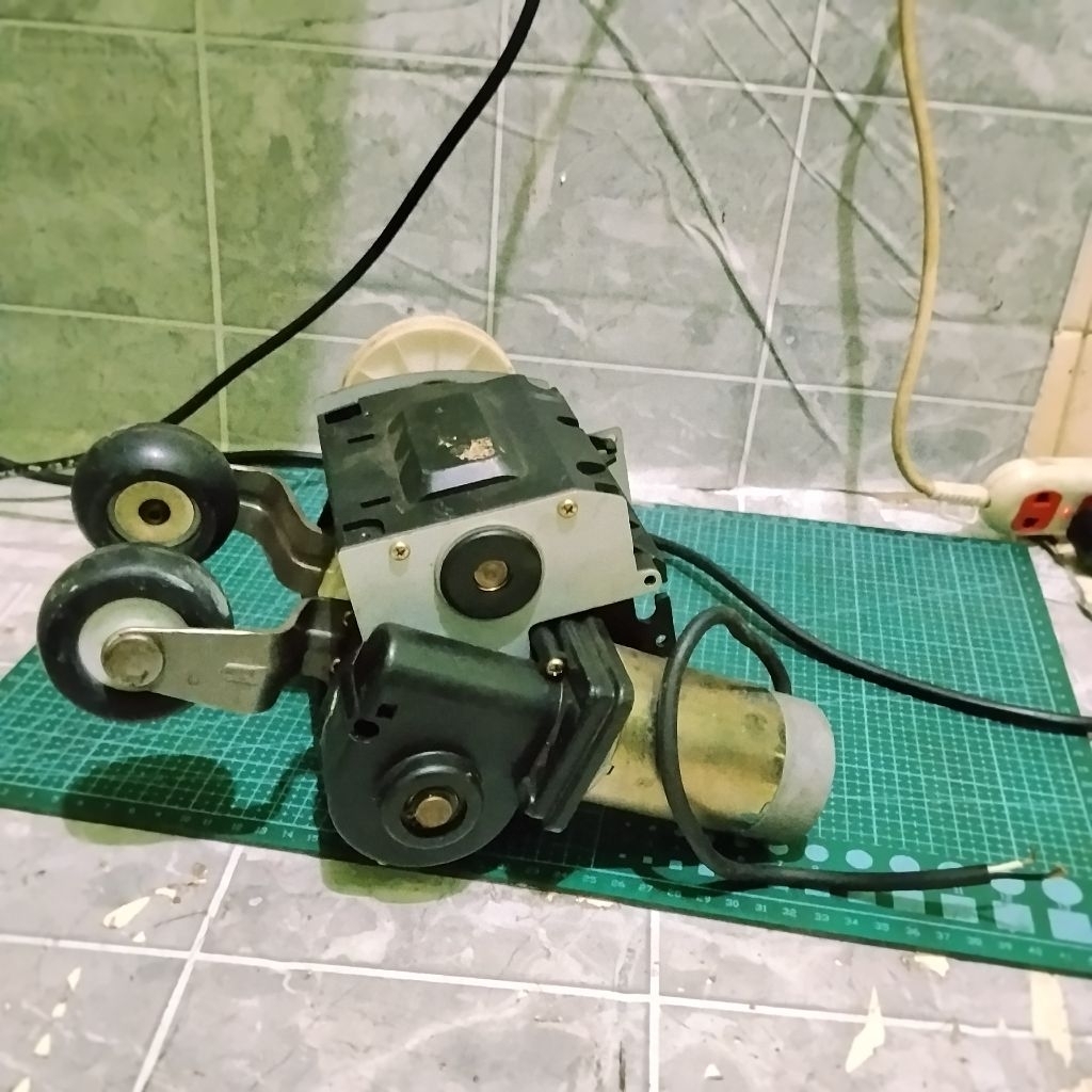 24V / 48V dinamo motor gearbox torsi kuat bekas mesin pijat