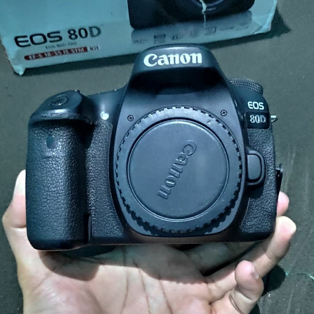 DSLR Canon 80D BO