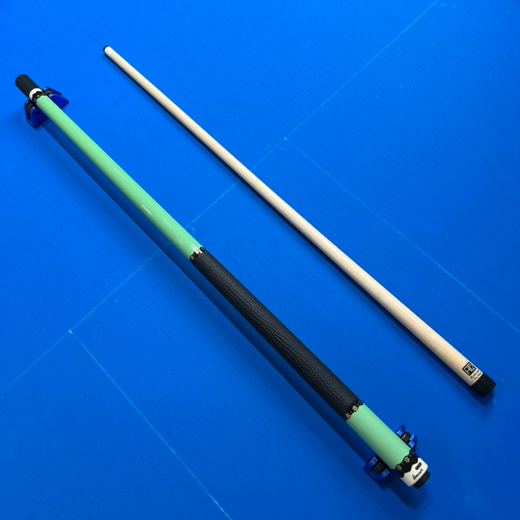 Stick Billiard FURY CA-8 Low Deflection Infused Carbon Shaft