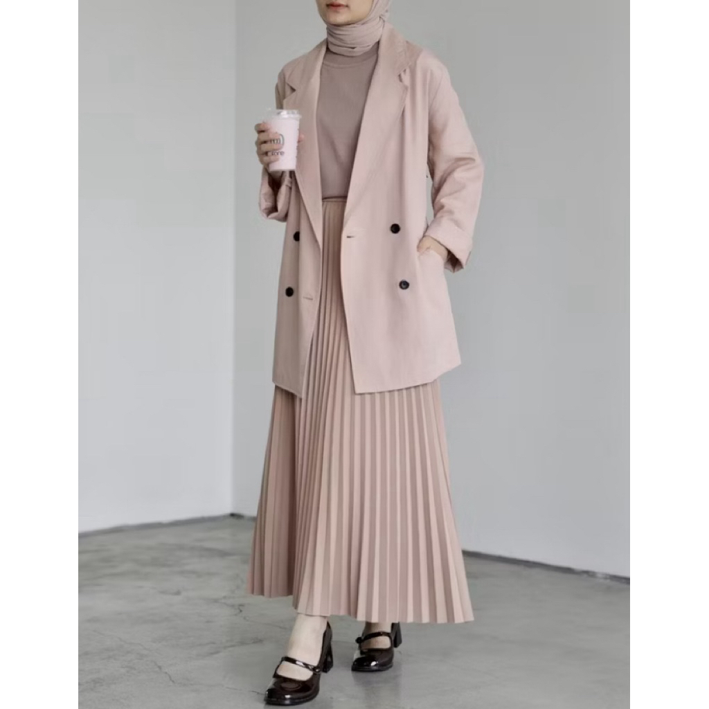 Saba Modest Linen Blazer 300k