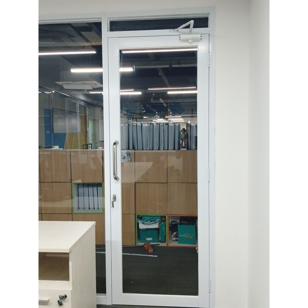 Partisi kaca sekat ruangan,Frem aluminium