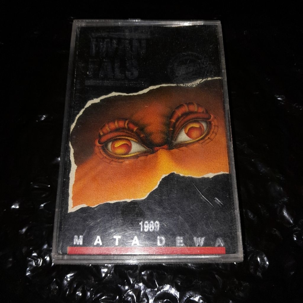 kaset pita iwan fals mata dewa