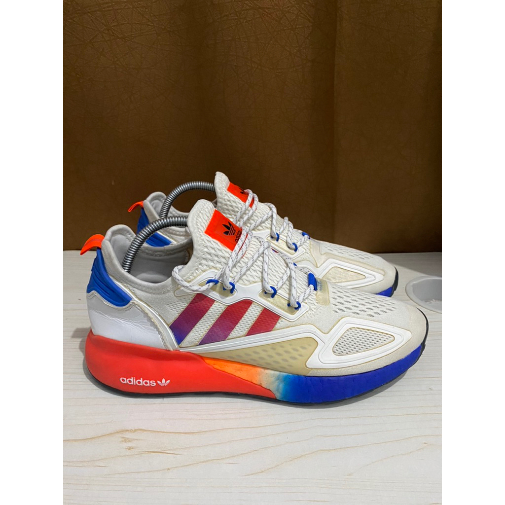 Sepatu second/preoved Adidas ZX 2000 Size 43.1/3 Authentic Original